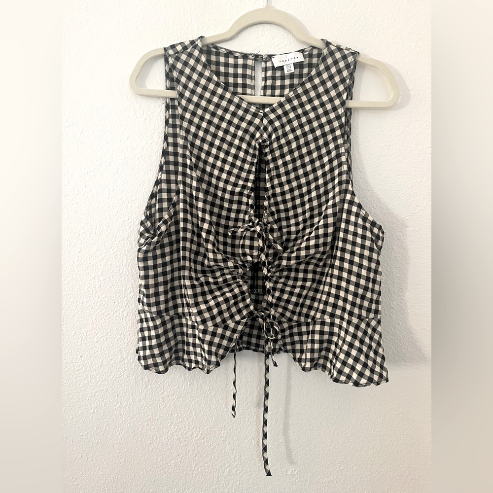 TOPSHOP Gingham sleeveless top in Size 14